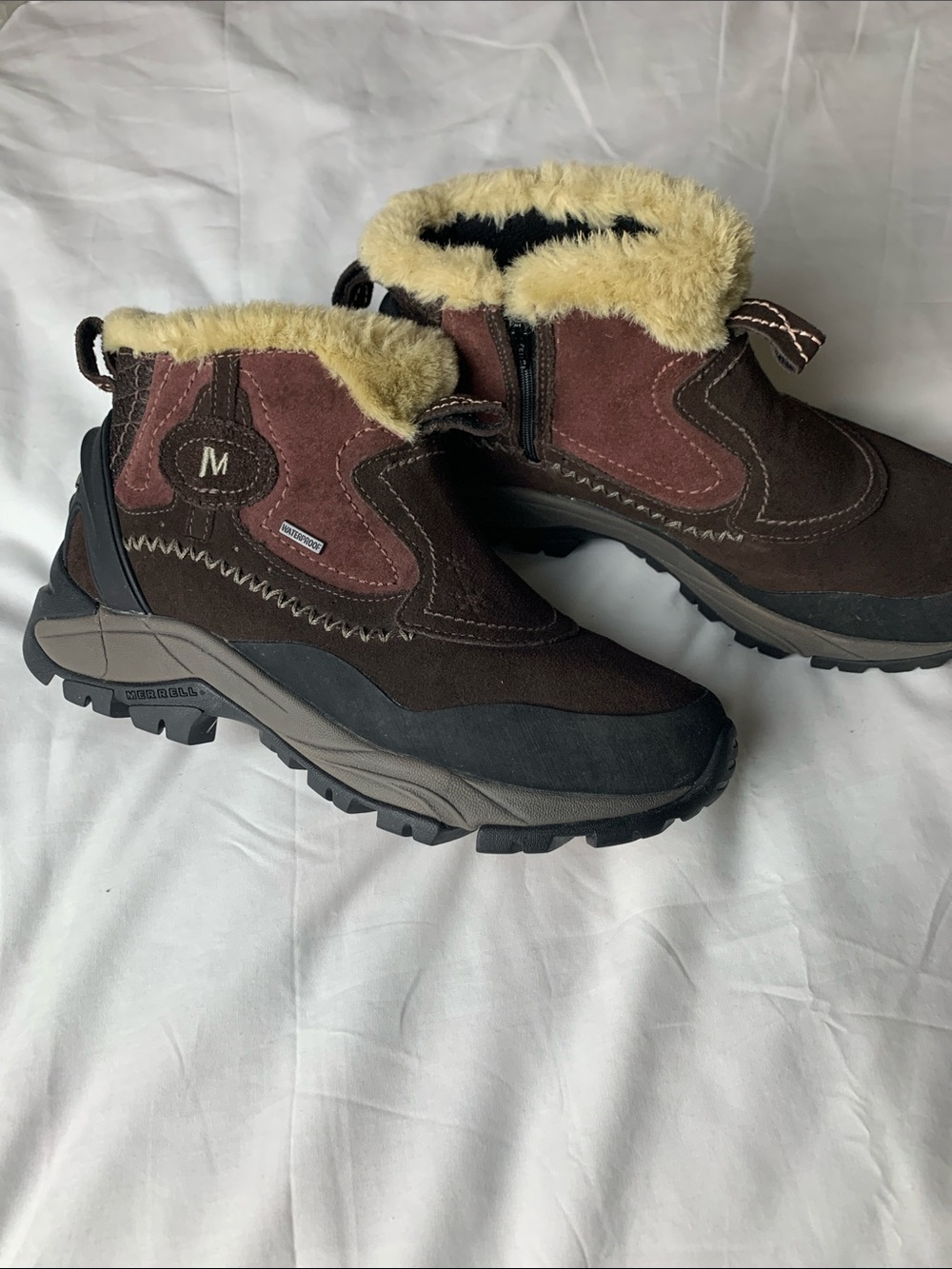 Merrell Women’s Sz 9.5 Sleet 6 Bracken Performance Waterproof Boots Outdoor Ski